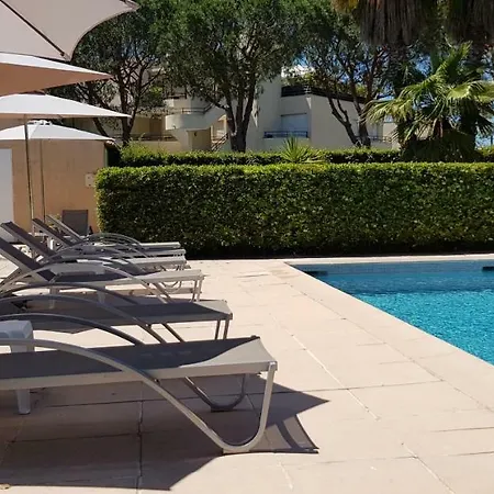 Hotel Le Galoubet 3*